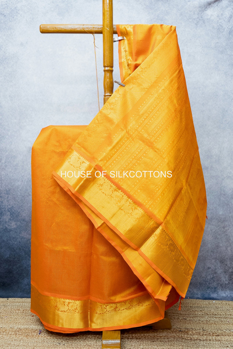 Vairaoosi Silkcotton