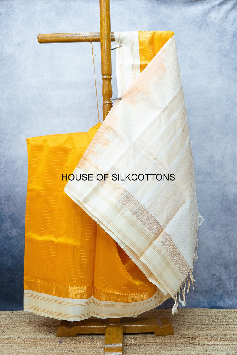 Korvai zari checks silkcotton