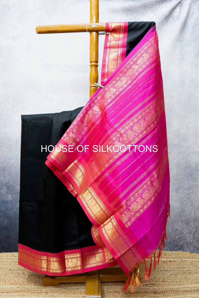 Korvai Border Plain Silkcotton