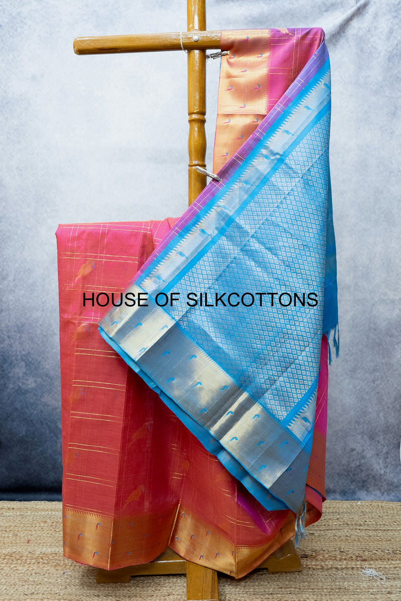 Parrot Mottifs Silkcotton