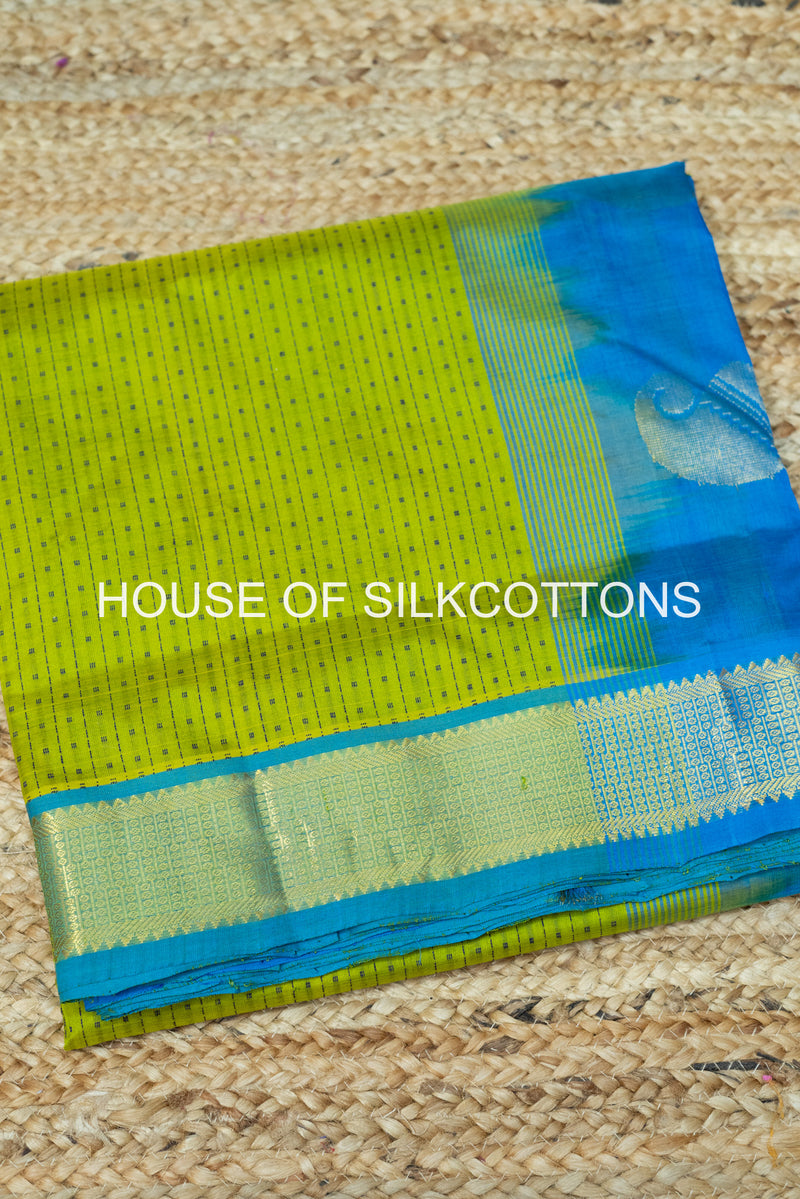 Lakshadeepam Madisar Silkcotton