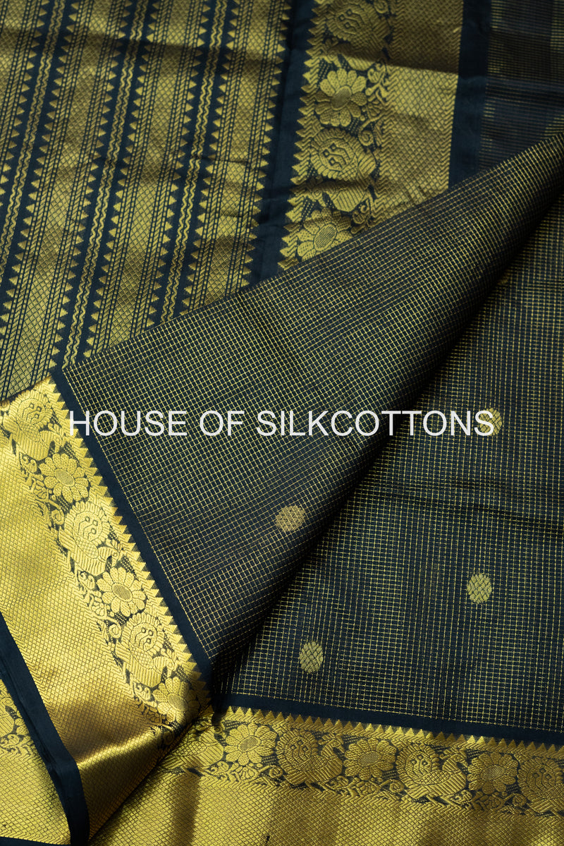 Vairaoosi Silkcotton