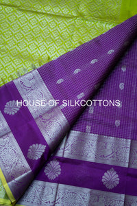 Grand Border Lakshadeepam Silkcotton