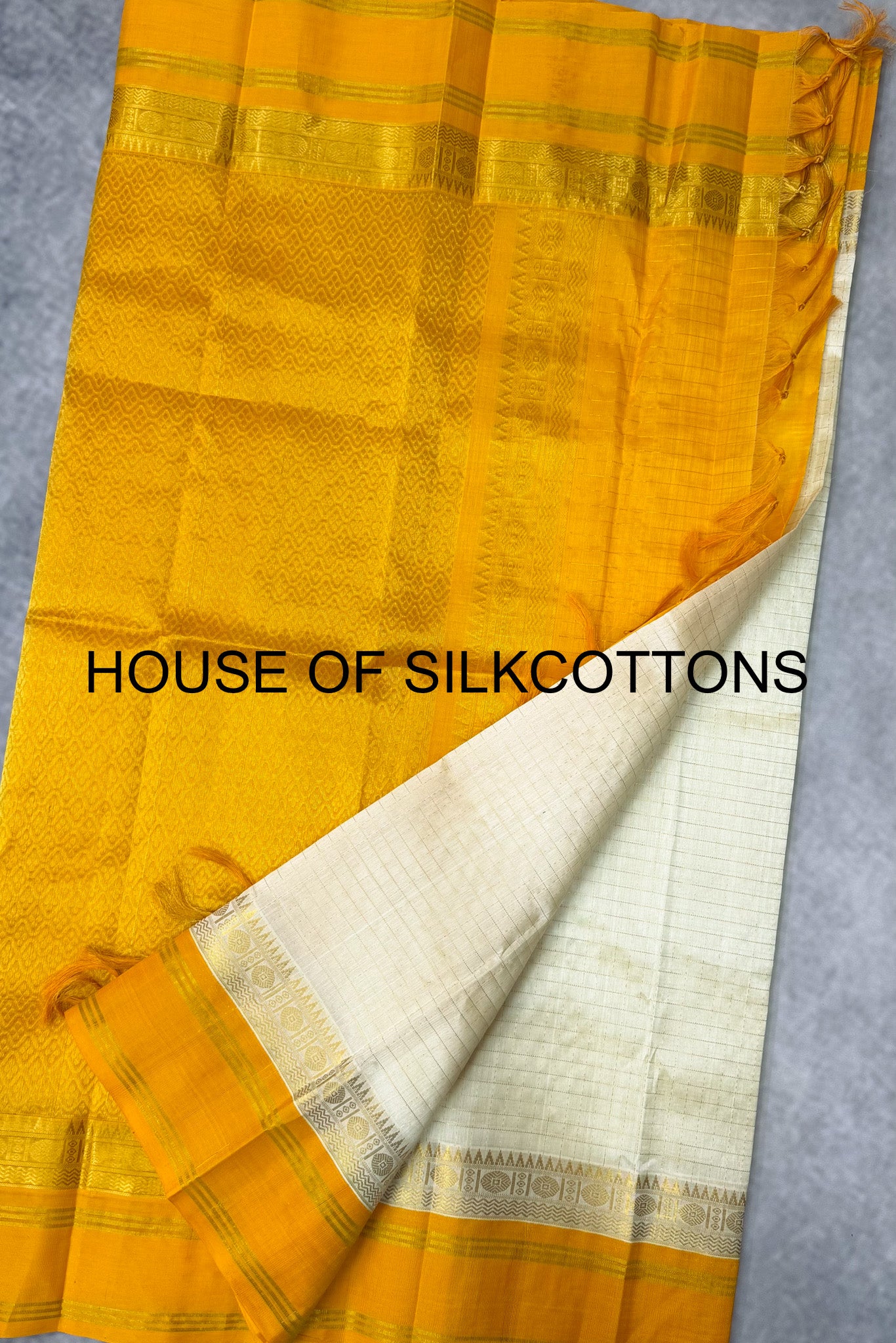 Korvai zari checks silkcotton