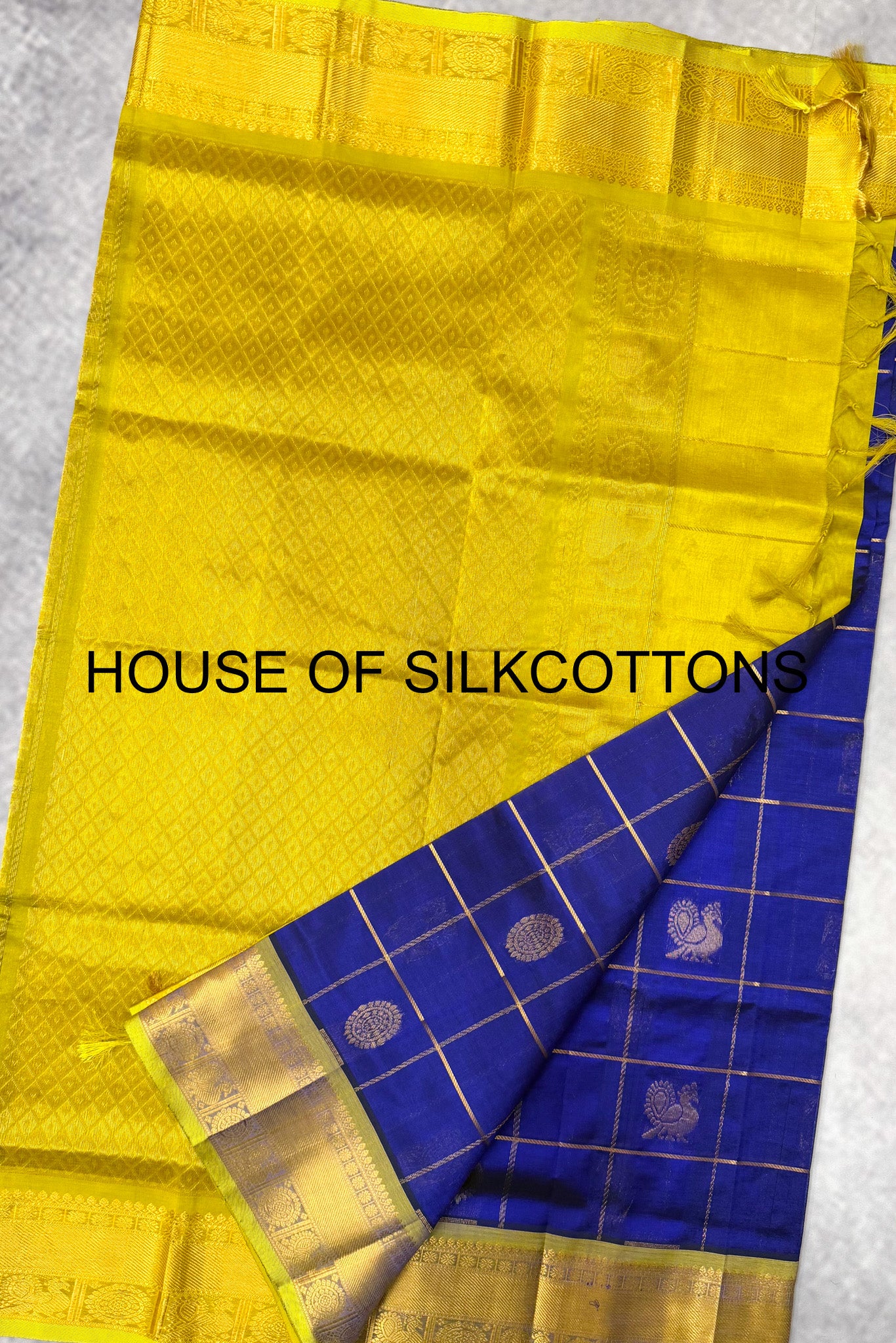 Mayil Chakaram Silkcotton