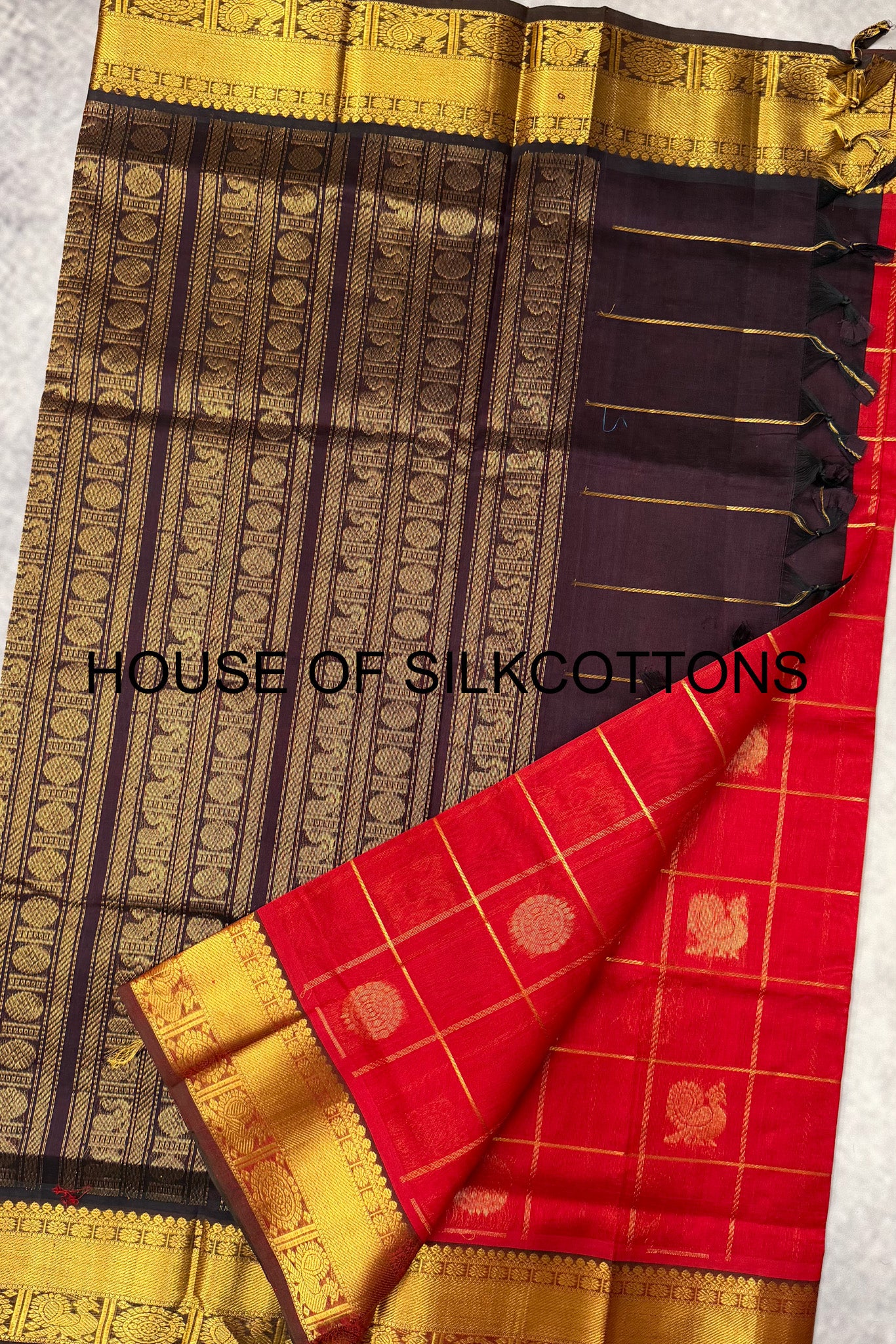 Mayil Chakaram Silkcotton